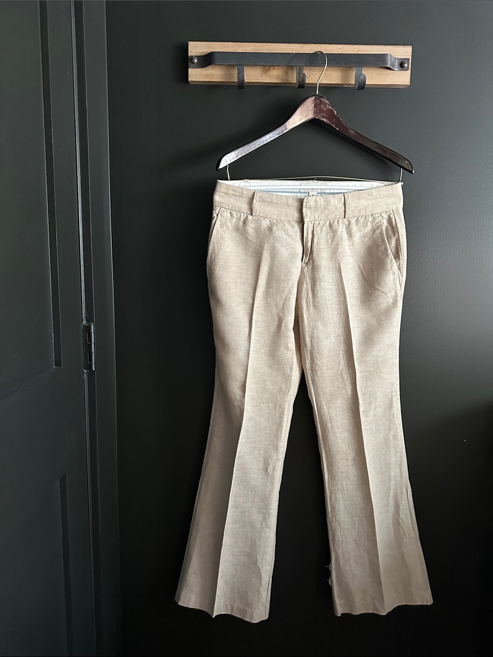 Banana Republic wide leg beige linen pants